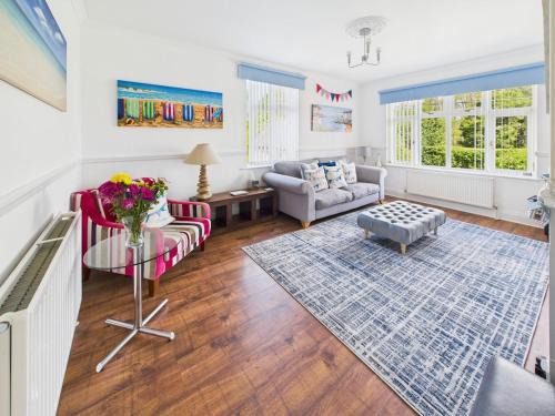 Sidmouth Apartment | A peaceful apartment near the seaside