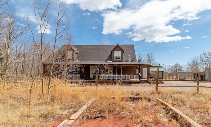 Fairplay House | A Private and Relaxing Home Nestled in an Aspen Grove - Heart of the Aspens