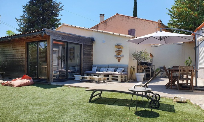 Roquevaire House | A real little cocoon at the foot of the Garlaban mountains with swimming pool