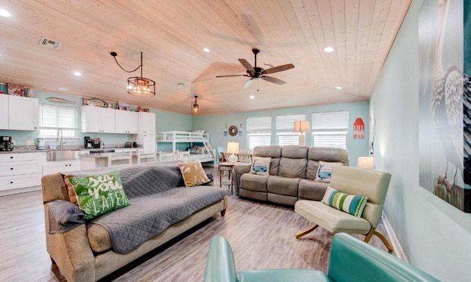 Port Aransas House | A- Rocks Resort