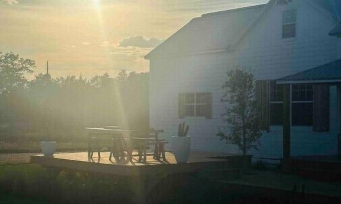 Round Top House | A Sanctuary of Stories!