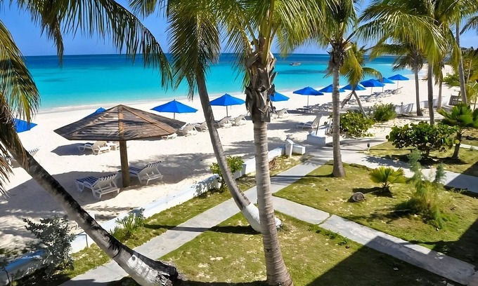 Shoal Bay House | A Short Drive to Scilly Cay! 1 Bedroom w/Full Kitchen! Pool, Spa, Beach Access!