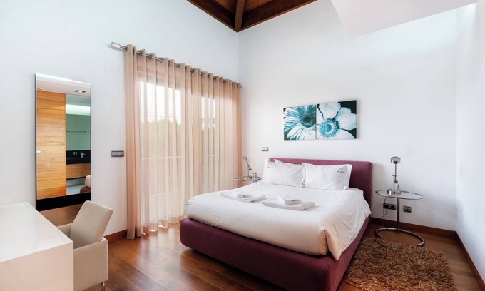 Vale do Lobo Apartment | A spacious two-bedroom apartment in Vale do Lobo