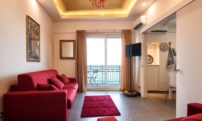 Giardini Naxos Apartment | A stone's throw - Luxury Apartment