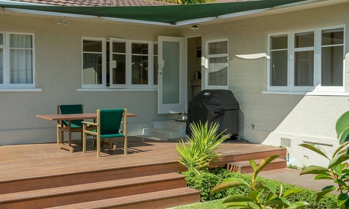 Nelson South Apartment | A stunning boutique apartment ideally nestled in the heart of vibrant Nelson City