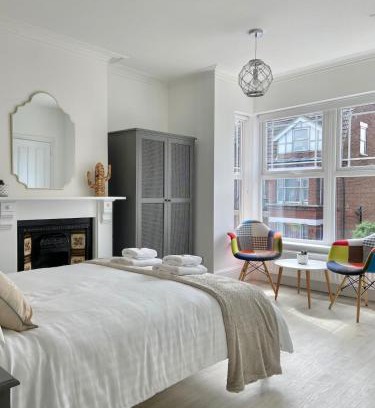 Gorleston-on-Sea House | A stunning Victorian house minutes from the beach