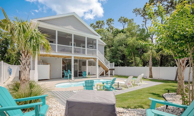 Tranquil Harbour House | A Swell Life: Modern, Coastal Cool Home with Private Pool