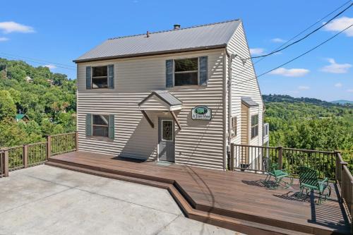 Chalet Village House | A Tram View Scenic Mountain Views and see the Gatlinburg historic cable tram pass by