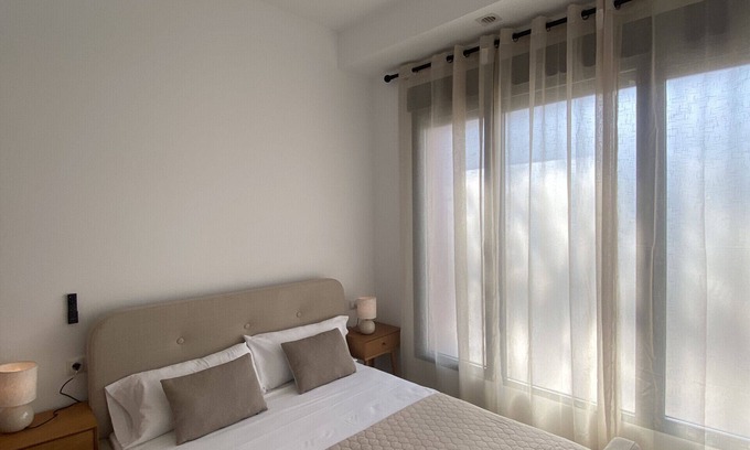 Soternes Apartment | A (VA077-1) TH Bioparc con Terraza Apartment A