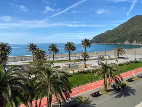 Riva Trigoso Apartment | A window to the sea