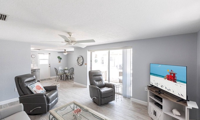 Siesta Key Villa | A05 - Breathe Easy on Siesta Key