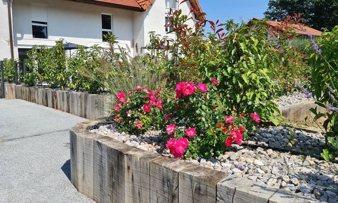 Reignier-Esery House | A1 Domaine de l'Eculaz