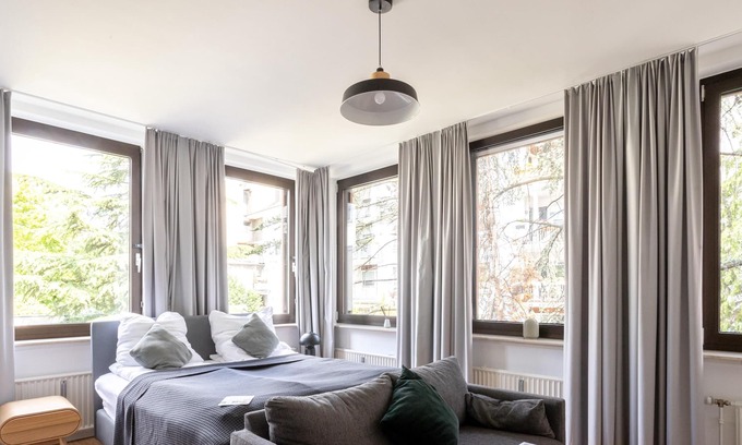 Aachen Apartment | Aachen Vereinsstr | Suite L