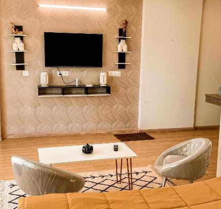 Gomti Nagar Apartment | AASHIYANA HOMESTEAD DLF My Pad