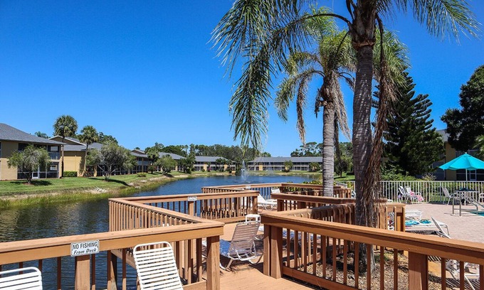 Imperial Golf Estates Condo | ABBEY ON THE LAKE 2B/2B WONDERFUL WATERFRONT NAPLES CONDO!