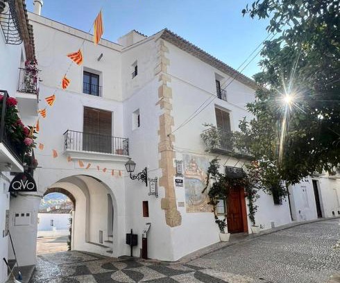 Altea Apartment | Above the Iconic Portal Vell
