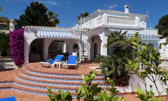 Moraira House | Absolutely prime location - far reaching seaviews, 5 mn stroll to beaches & town