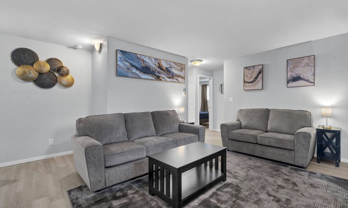 Northwest Olympia Apartment | AC IN UNIT Modern 2 bedroom remodel walking distance to downtown