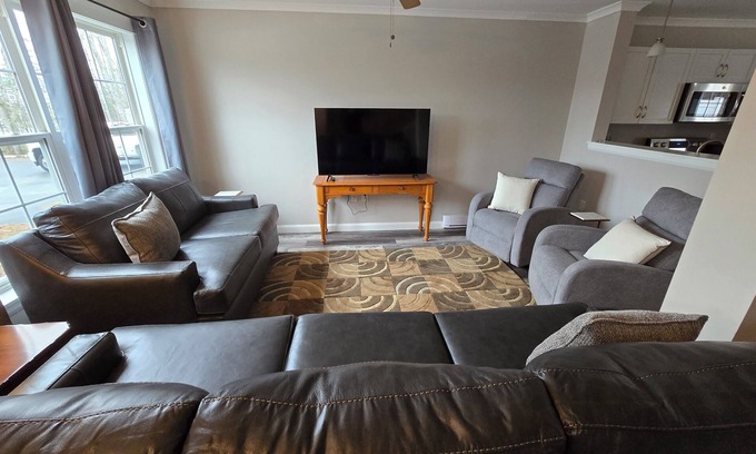 Trenton Condo | Acadia Villas! 4A Lexi: A private neighborhood nestled in the woods.