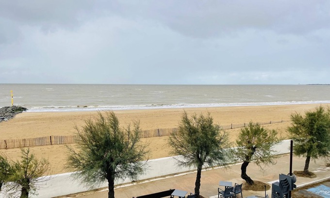 Quartier du Casino Hotel | Acadie St Victor