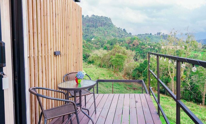 La Vega Hotel | ACAIMA CAFE