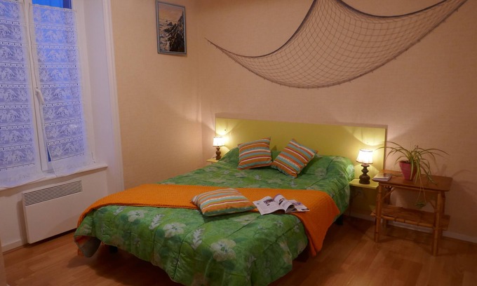 Treboul Apartment | Accommodation 607029 Marina 400m beaches 800m thalasso nearby shops