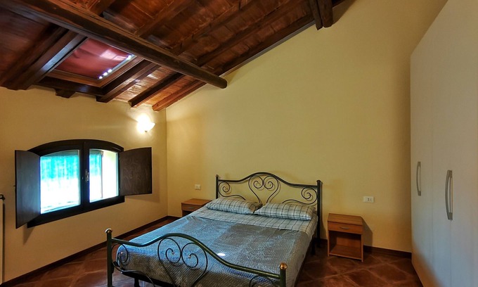 Copparo Apartment | Accommodation in the Old Barn