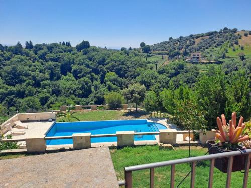 Fiano Romano Apartment | Accomodation in villa with pool & parking near Rome
