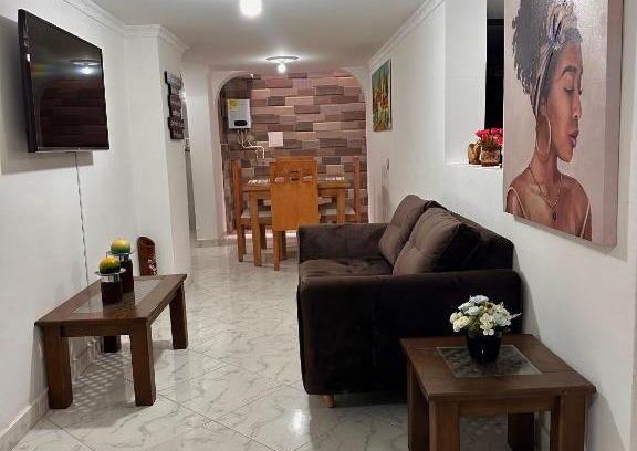 La Candelaria Apartment | Acogedor apartamento cerca al centro de Medellin