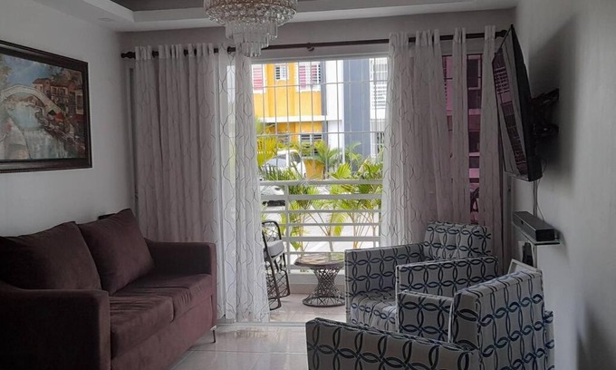 Licey al Medio Apartment | Acogedor Apto. con piscina y rapido acceso a todo