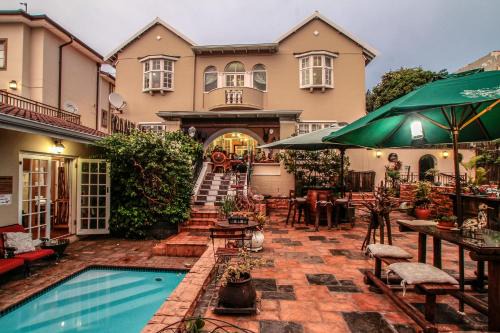 Essenwood Bed & Breakfast | Acorn B&B in Durban