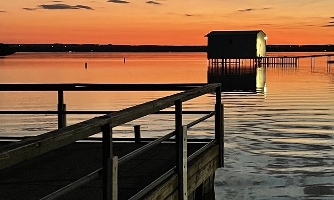 Fort Worth House | Adjacent to park and 5 min walk to the boat dock!