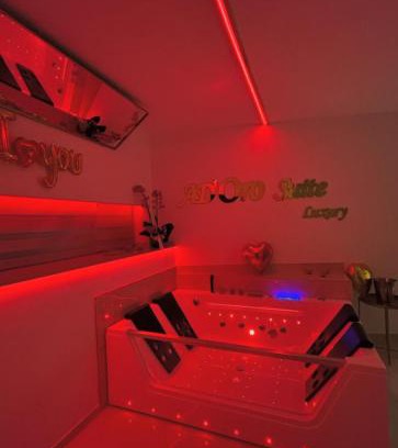 Brindisi House | adORO Suite