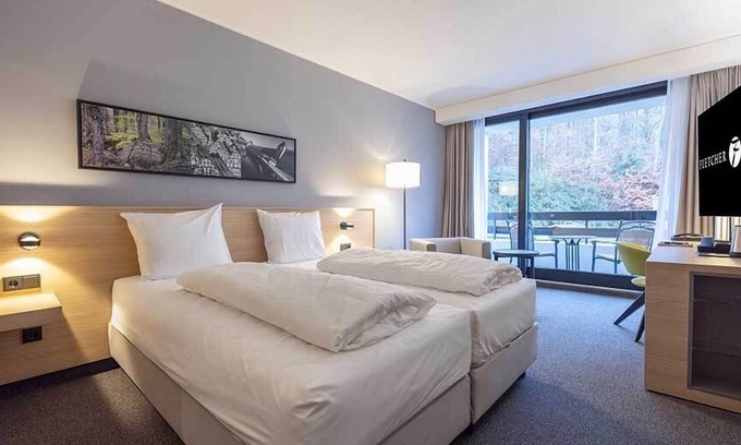 Arnsberg Hotel | Adventure Room With Indoor Swimming Pool Pets Allowed Hiking In Arnsberg Forest