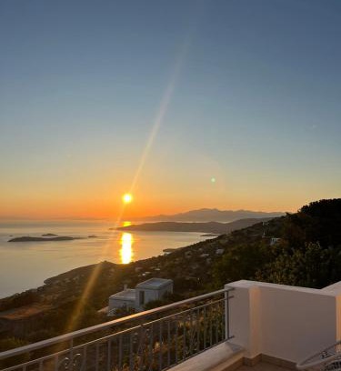 Kato Aprovatou Apartment | Aegean Mirror, Andros