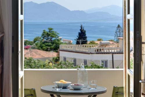 Aegina Town Apartment | Aegina Town Home by Relax in Greece