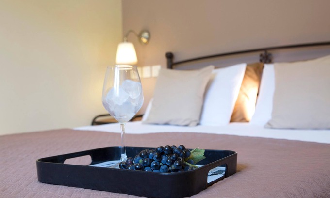 Agios Ioannis House | AELIA HOUSE - HELIOS - With The Power Of Sun & The Simplicity Of The Olive Tree