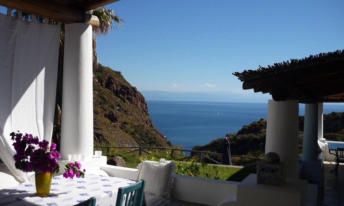 Lipari Villa | Aeolian Island Villa-Detached villa LIPARI, private pool with stunning sea view
