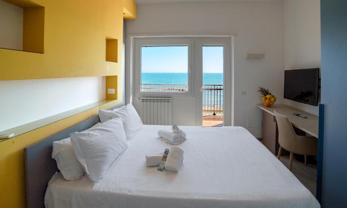 Quartiere XXXIII Lido di Ostia Ponente House | Affittacamere Sunset