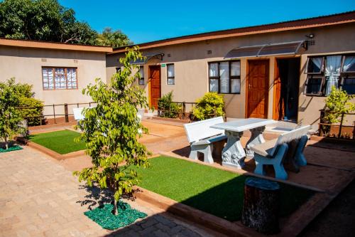 Kasane House | African Apartments Inn