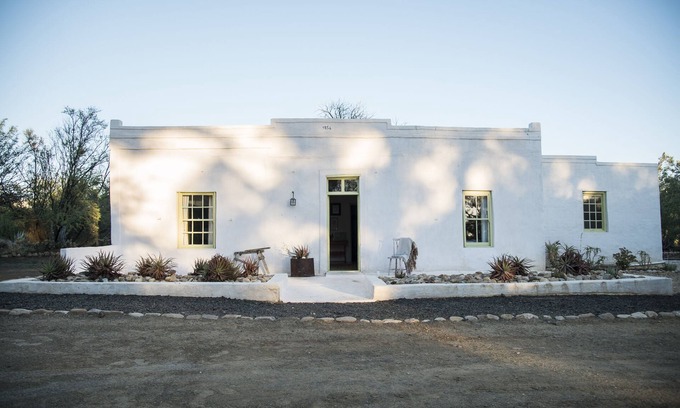 Prince Albert Cottage | African Relish Cottages