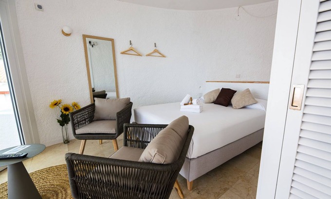 Almadraba-Canyelles Apartment | Agi Castell Mar 1007 Apartamento for rent in Roses Girona.