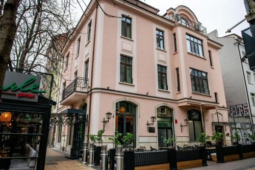 Sofia City Center Hotel | Agora' Boutique Hotel - Complimentary Light Breakfast