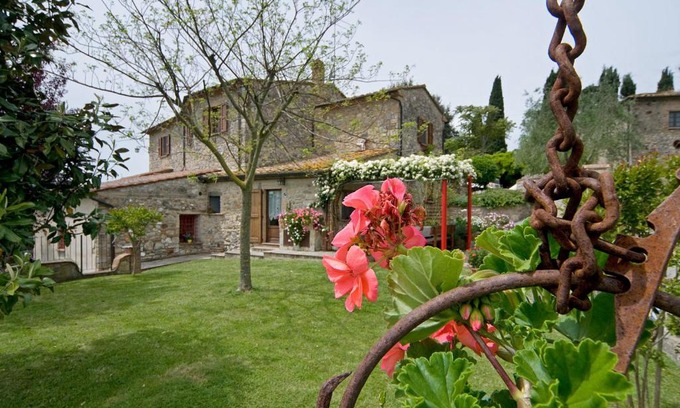 Volterra Apartment | Agriturismo Fontesettimena APPARTAMENTO RONDINE- APPARTAMENTO CAPRIOLO