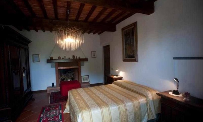 San Giuliano Terme Apartment | Agriturismo La Grotta - Grapefruit Apartment