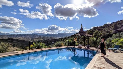 Tolox House | Agro tourism house Gauguin with pool Finca el Moralejo TOLOX