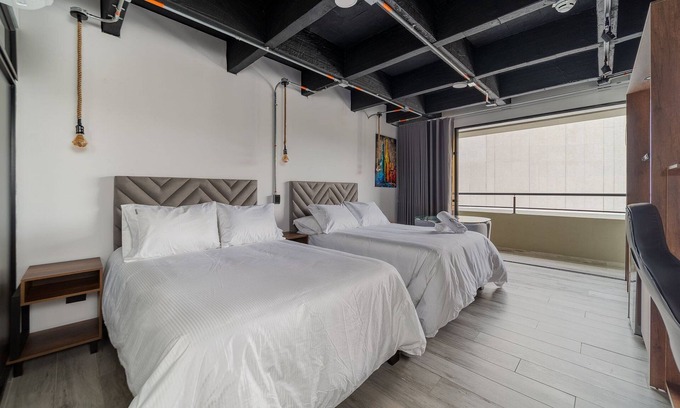 Pereira House | |Ahead| Nice Loft near the airport + Parking