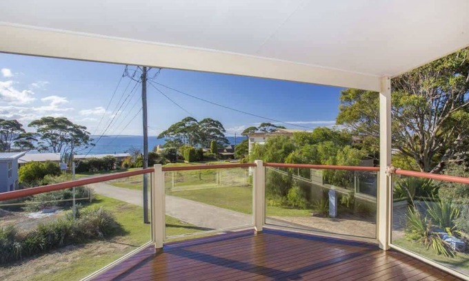 Bawley Point House | Aidan Summary: 4-bedr