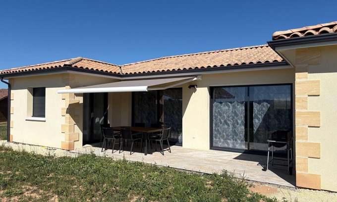 Hautefort House | Air-conditioned country house for 6 people in Périgord Noir