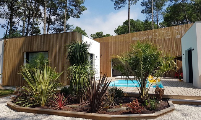 Moliets-et-Maa Villa | Air-conditioned villa, 4 bedrooms, 4 bathrooms, heated pool, jacuzzi, sauna